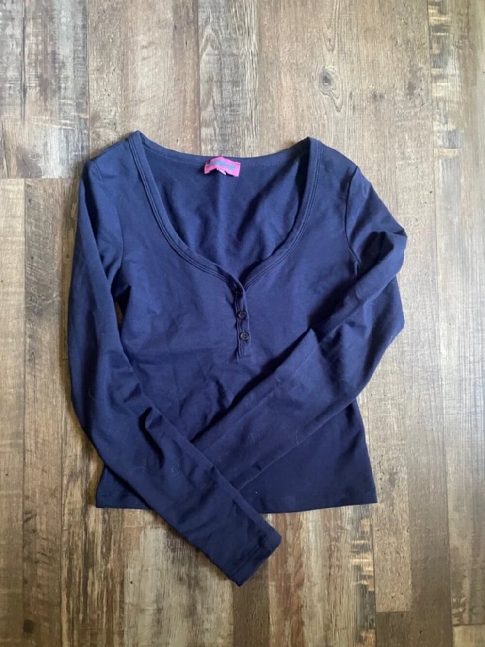 navy blue long sleeve with buttons edikited xs